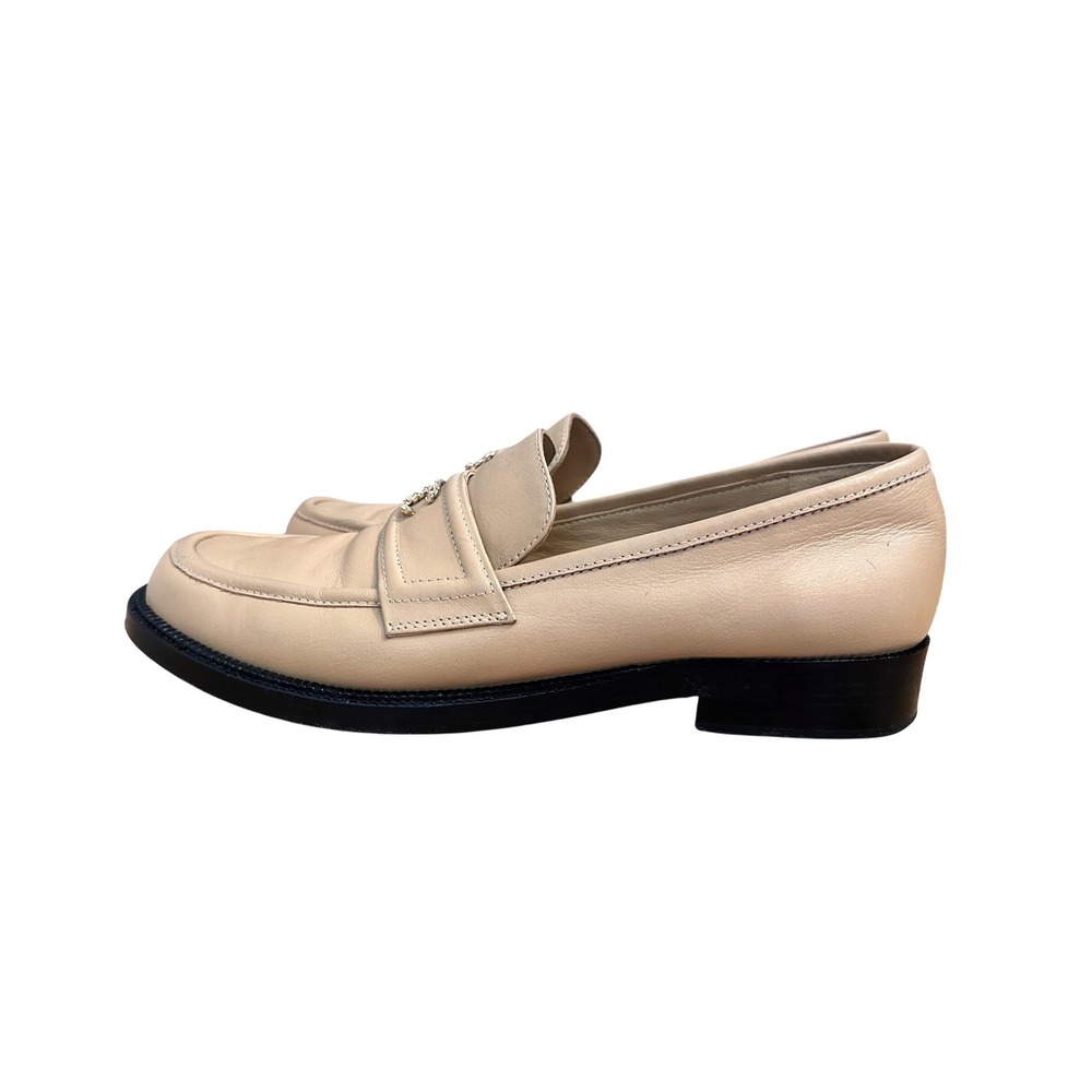 Chanel Beige Tan Lambskin Leather CC Logo Penny Loafers G37435 Size 40C - Picture 7 of 16